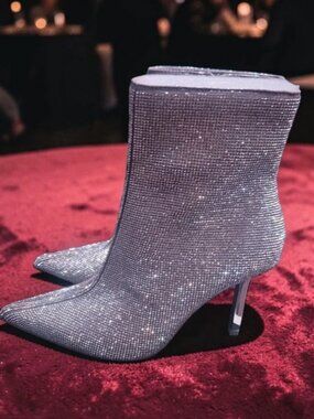 Steve Madden Size 7.5 New Without Tags Glitter Booties
